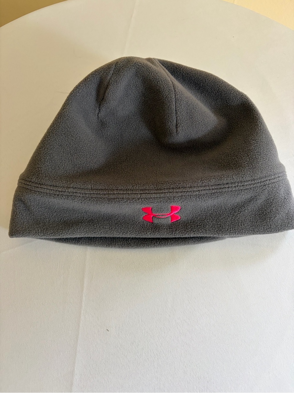 Under Armour Women’s Gray Fleece Beanie with Pink Logo